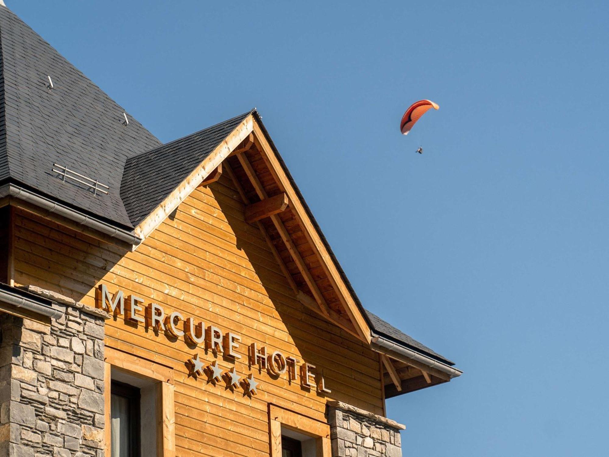 Mercure Peyragudes Loudenvielle Pyrenees Buitenkant foto